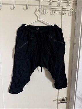 Creative Design Black Cropped Harem Pants L